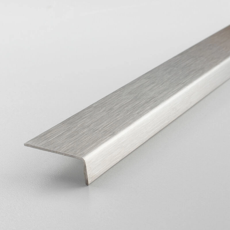 Proviston - Mini-Winkelprofil | Edelstahl | Edelstahl matt | Breite 27 mm | Höhe 10 mm | Länge 2700 mm | Ungebohrt | Treppenkantenprofil |