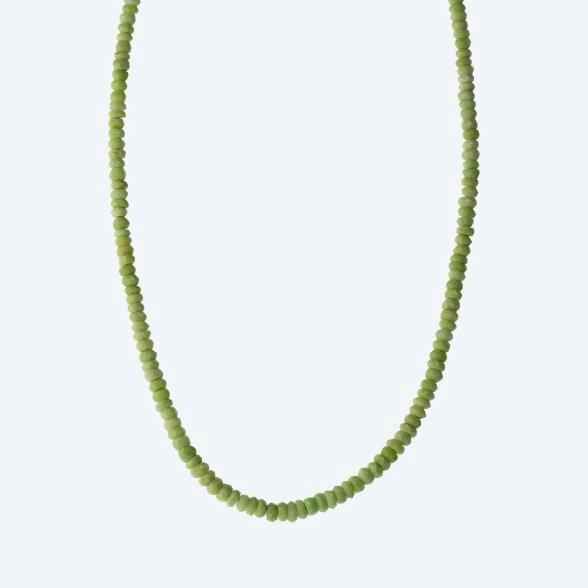 Collier Opal parrot green, ca. 60ct