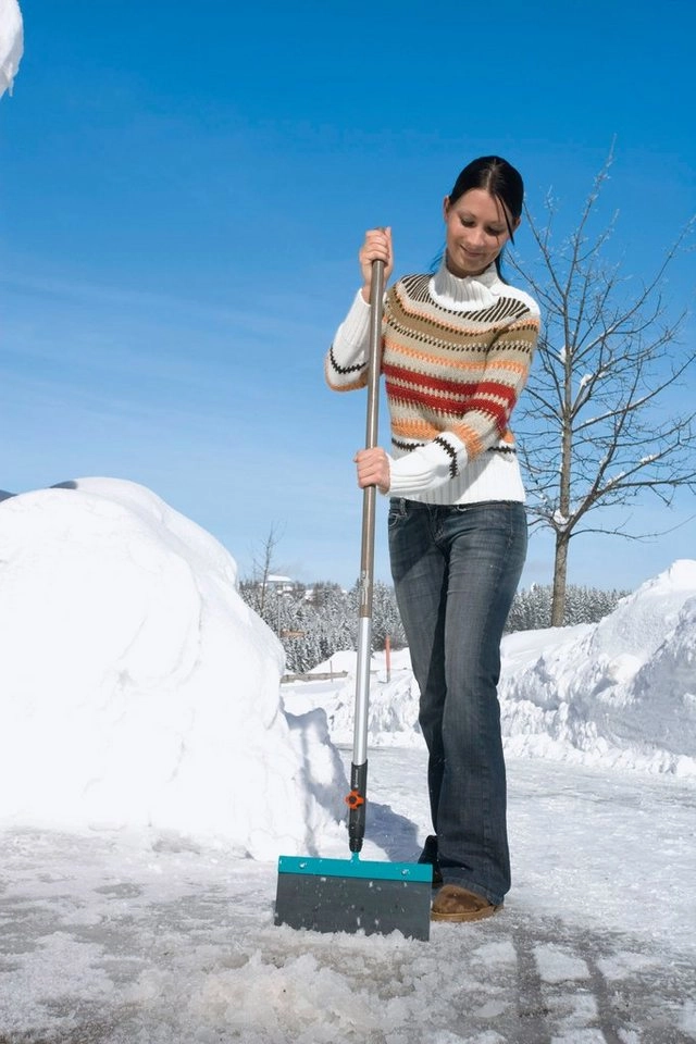 combisystem Stoßscharre 30 , Schneeschieber