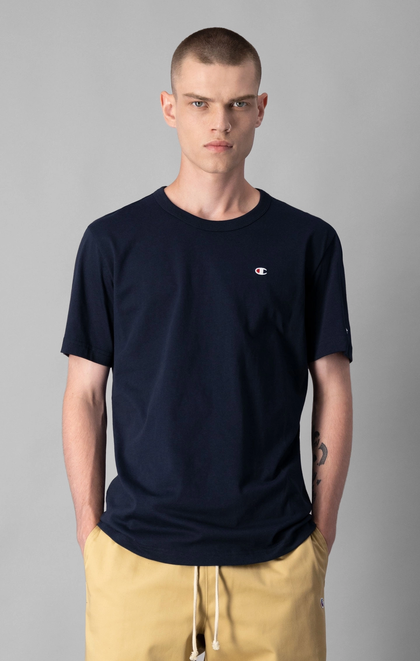 Rundhals-T-Shirt mit C-Logo