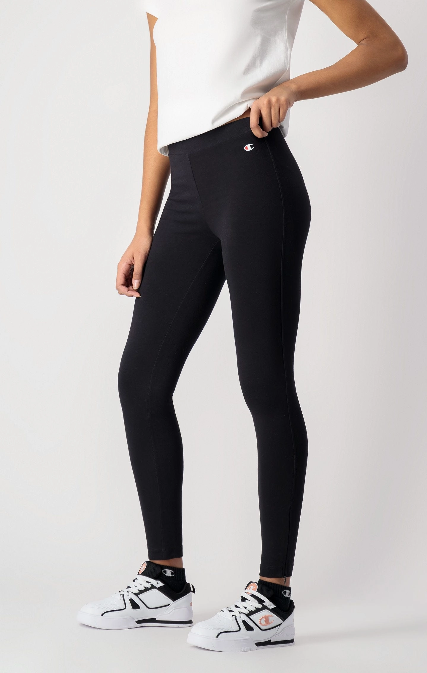 Jogginghose mit Skinny Fit und verdecktem Reißverschluss