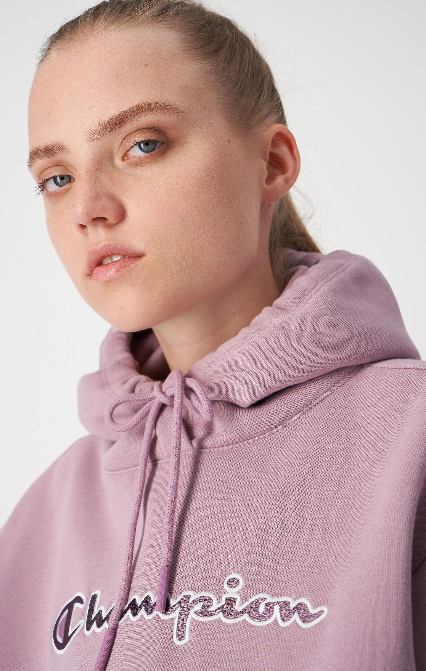 Hoodie aus Baumwollfleece mit gesticktem Logo-Schriftzug