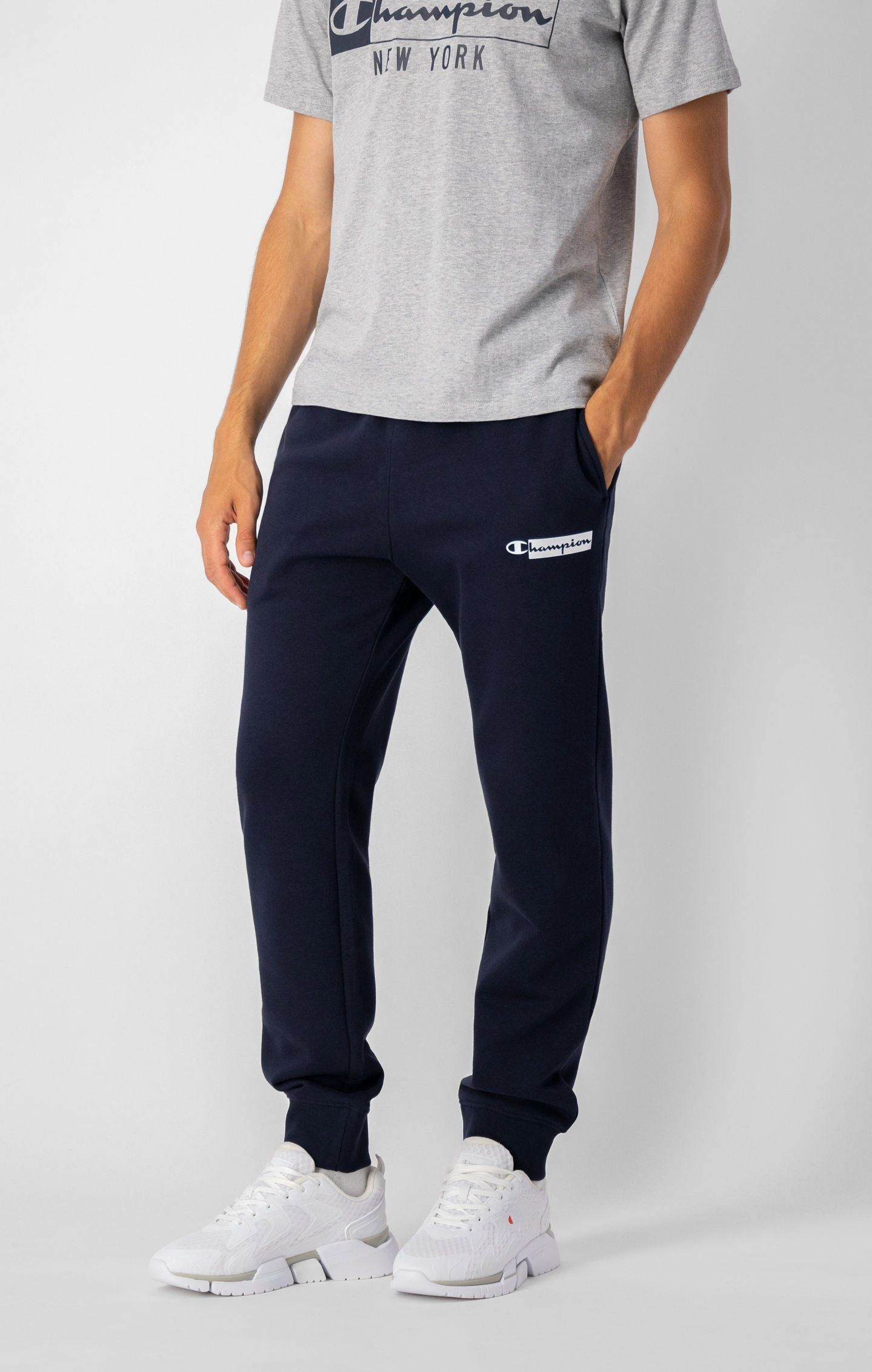 Fleece-Jogginghose mit Logo-Schriftzug