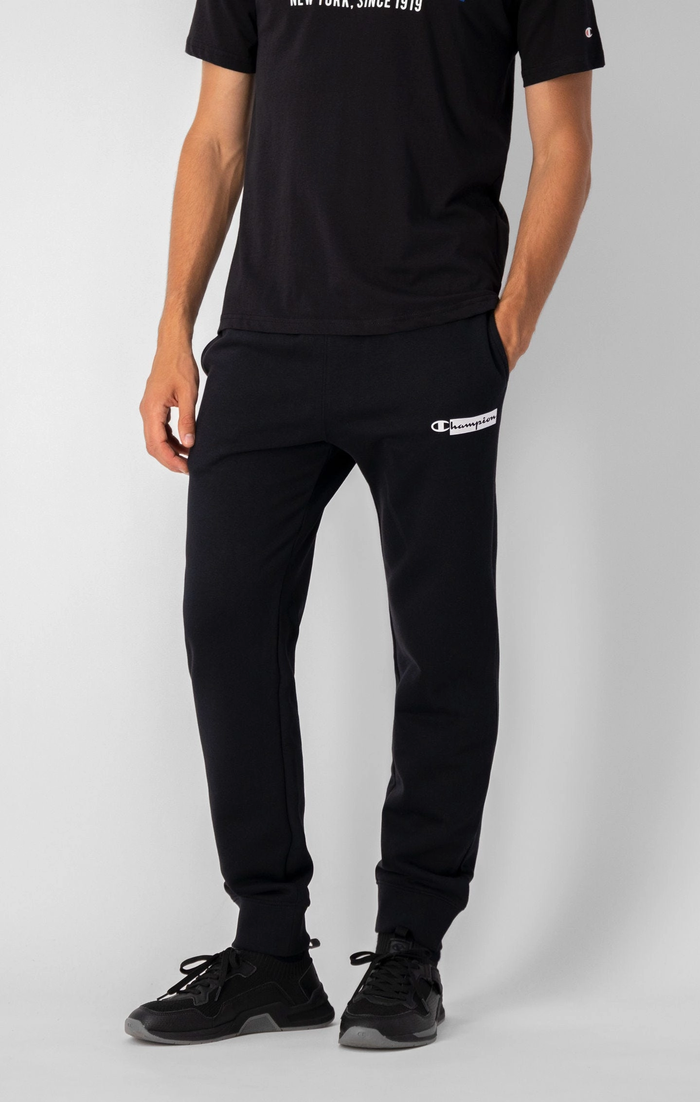 Fleece-Jogginghose mit Logo-Schriftzug