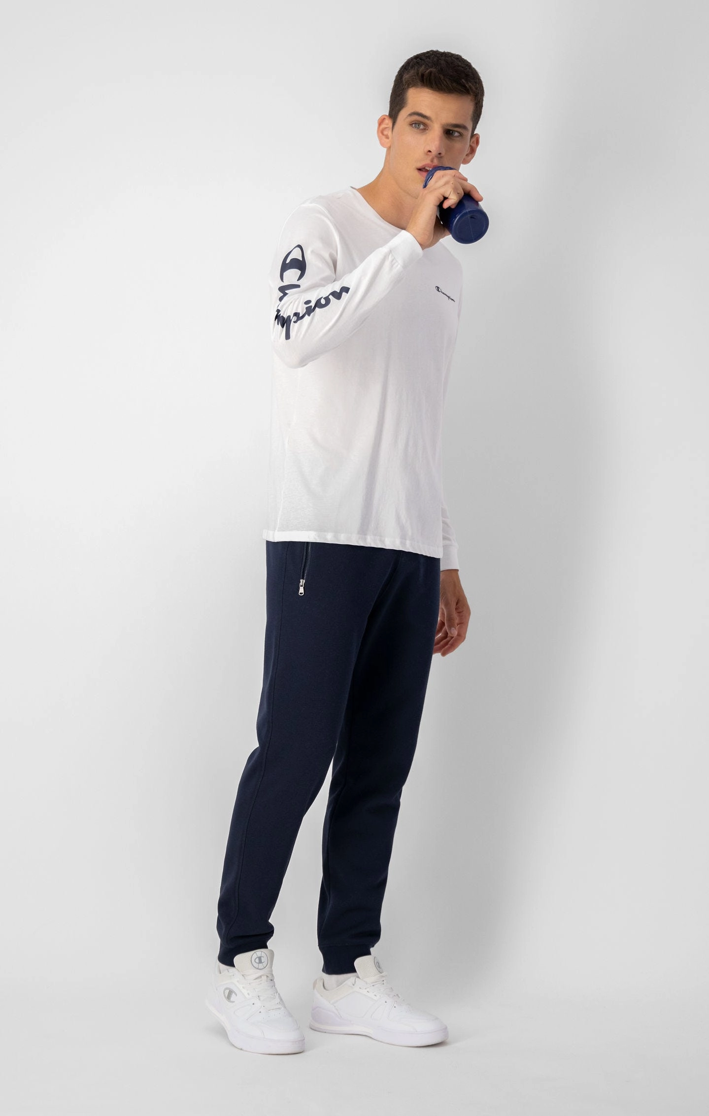 Langarmshirt mit Logo-Schriftzug am Ärmel