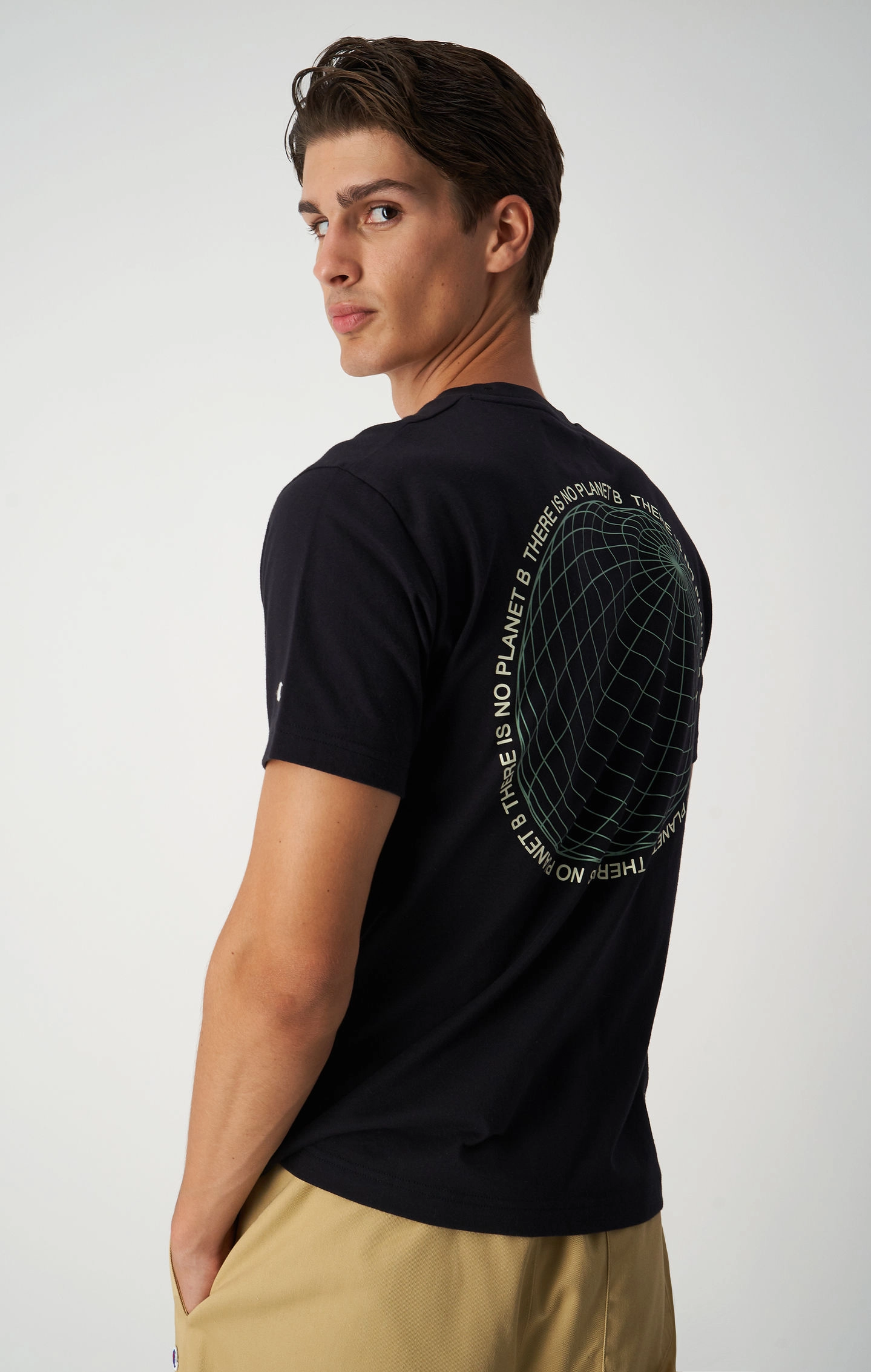 Eco-Future T-Shirt mit Stickerei