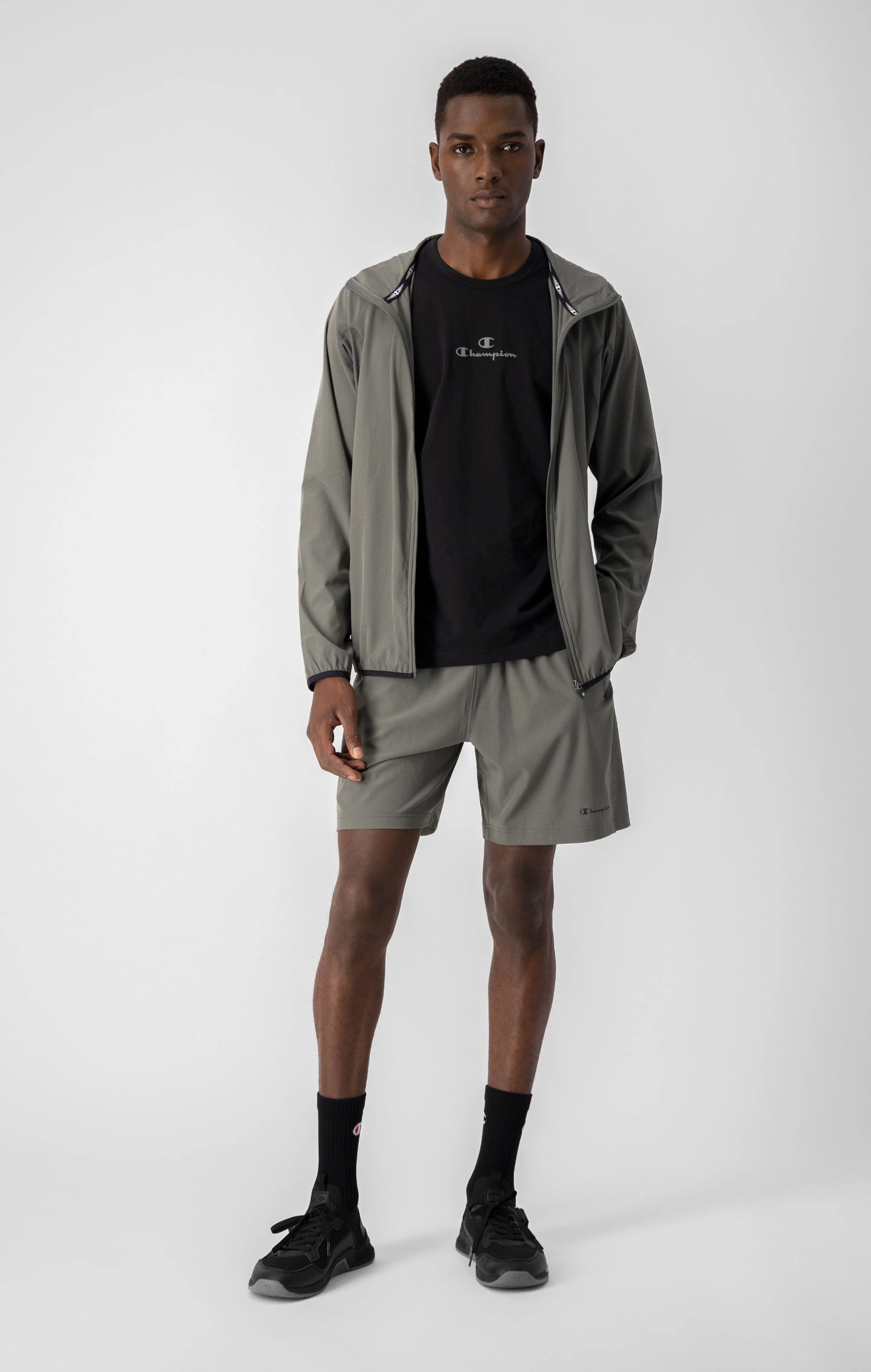 Wasserabweisende C-Tech Windjacke