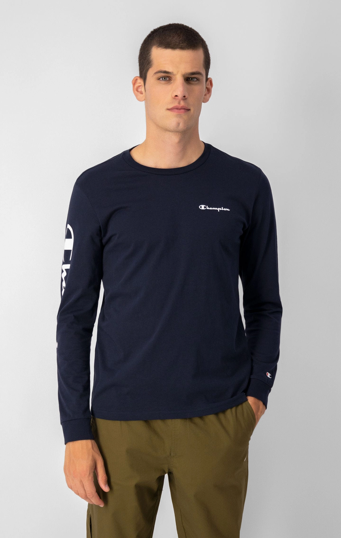 Langarmshirt mit Logo-Schriftzug am Ärmel