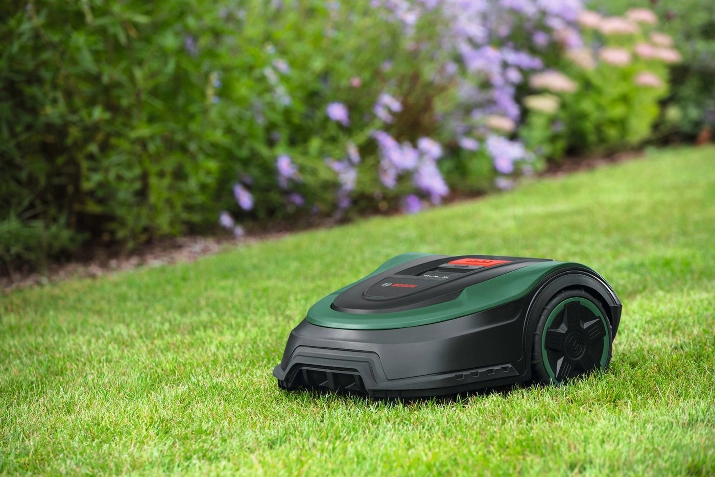 Bosch Home & Garden Rasenmähroboter »Indego S+ 500«, bis 500 m² Rasenfläche, inklusive Akku und Ladestation