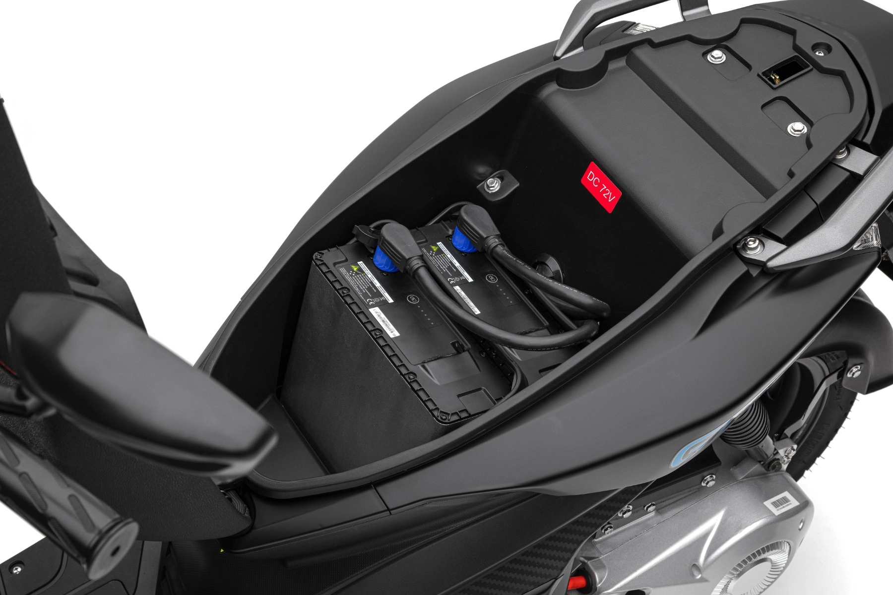 Nova Motors eRGT5 pro mattschwarz - 85 km/h inkl. Topcasehalterung und GIVI Topcase