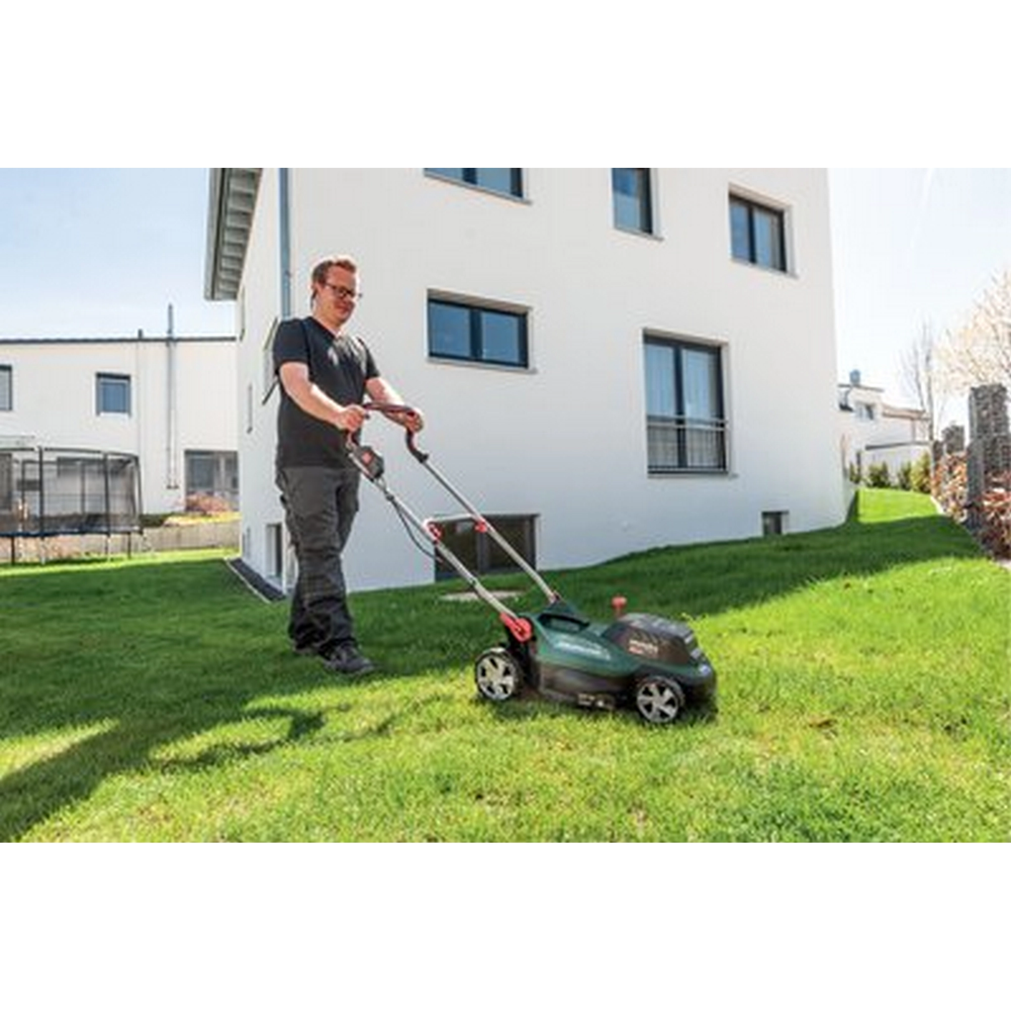 Metabo Akku-Rasenmäher 'RM 36-18 LTX BL 36' mit 2 x 18 V Akkus, bis 350 m²