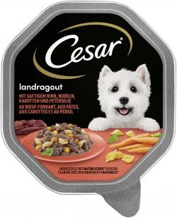 Cesar Landragout mit Rind, Nudeln, Karotten und Petersilie