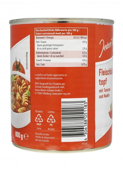 Jeden Tag Fleischbällchentopf mit Tomaten und Nudeln