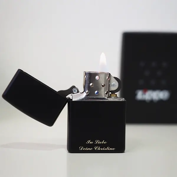 Feuerzeug ZIPPO schwarz mit Gravur