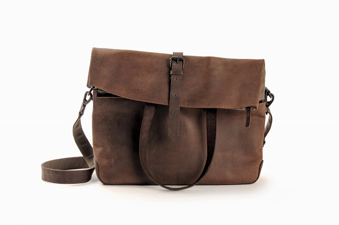 Harold&#039 s Twister Kuriertasche L mit Laptopfach 16  natur