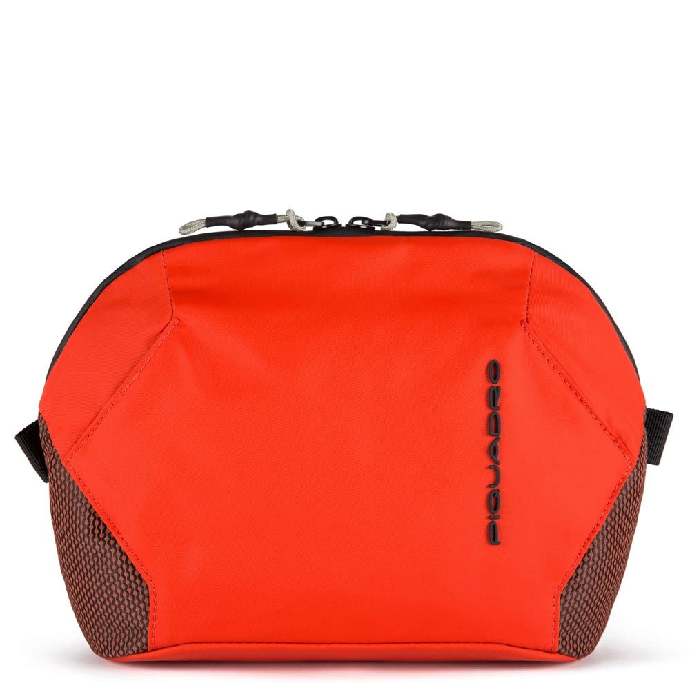 Piquadro PQ-Modular Kulturtbeutel aus rezykliertem antiviralen Stoff Rot