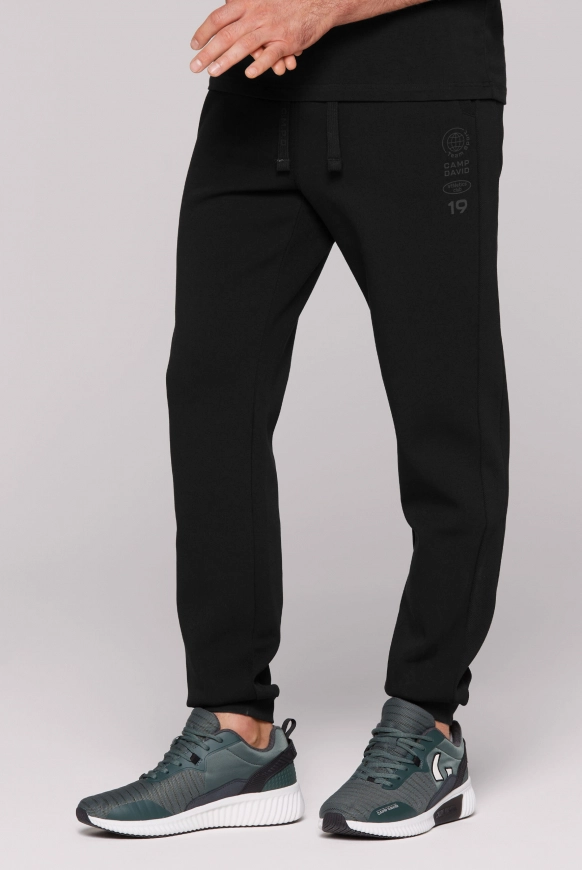 CAMP DAVID Trainingshose mit tonalen Pikee-Seitenstreifen - black | XXXL