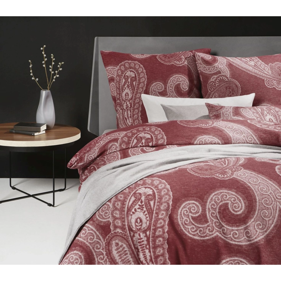 fleuresse Lech Bettwäsche-Set aus Jacquard-Flanell - rot - 200x200 / 2x80x80 cm