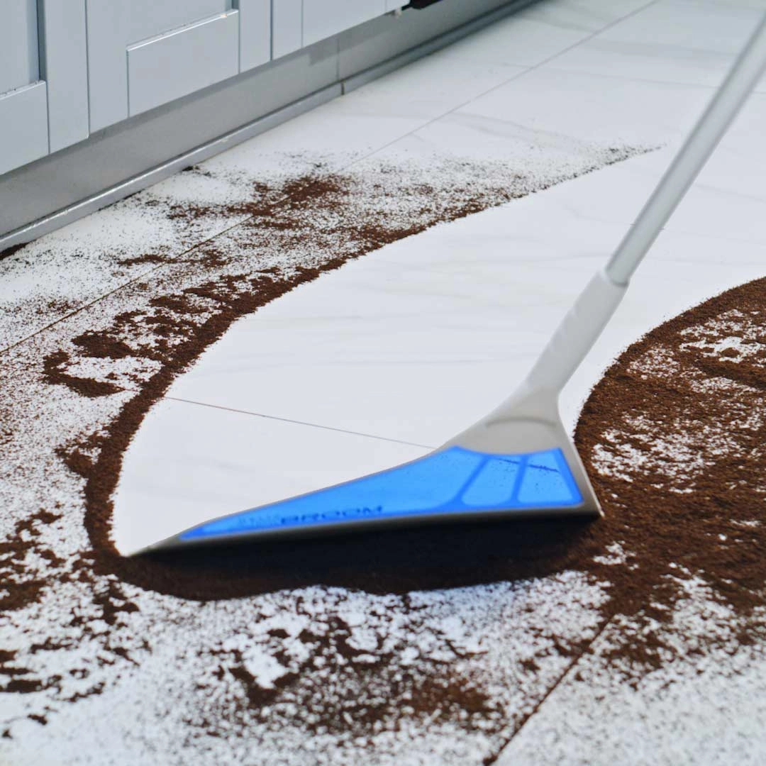 Livington AirBroom Bodenabzieher