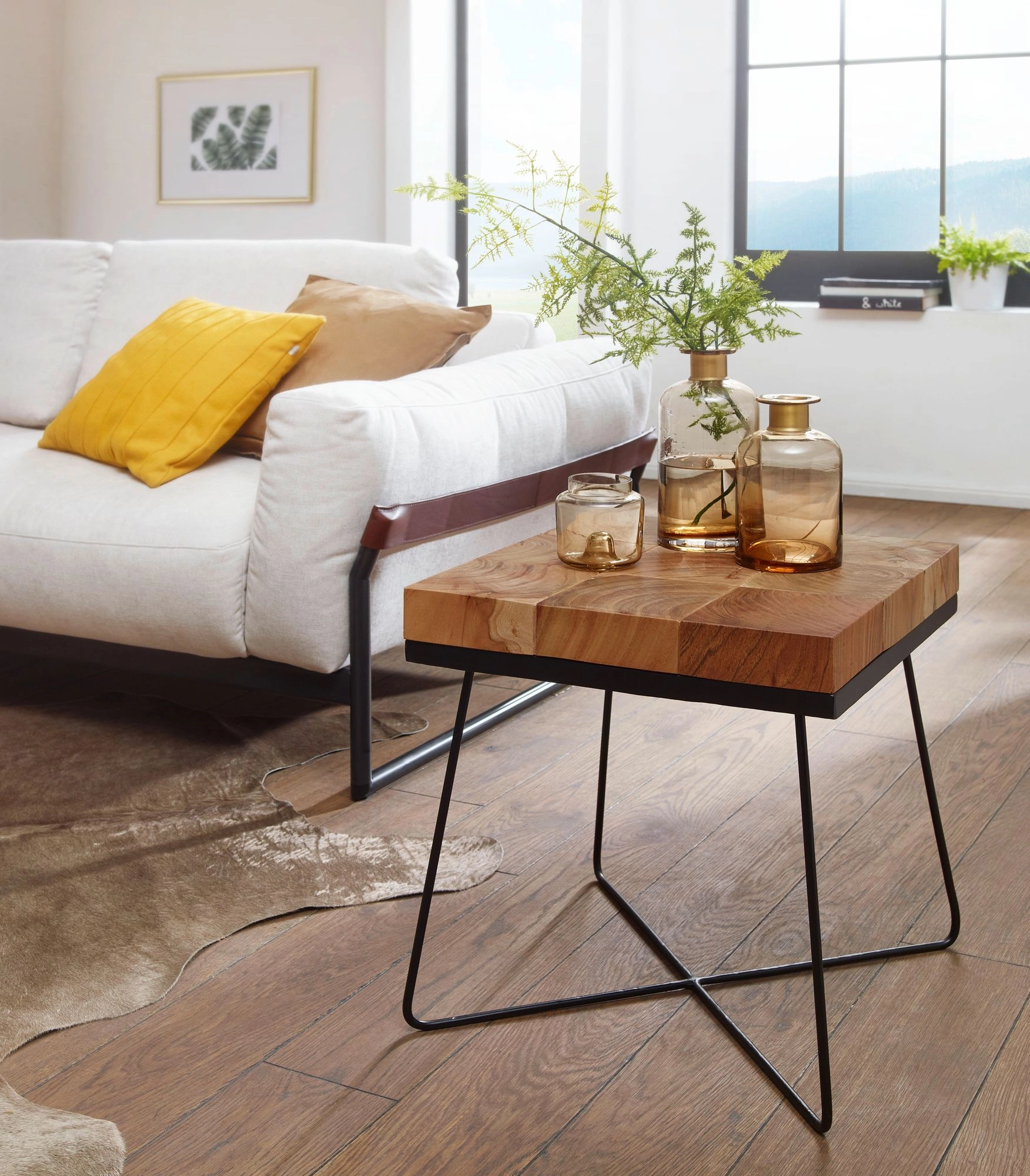 FineBuy Beistelltisch 45 x 45 x 51 cm Akazie Massivholz mit Metallgestell, Industrial Anstelltisch Quadratisch Massiv Holz Tisch Braun, Wohnzimmertisch Modern Holztisch mit Metallbeinen