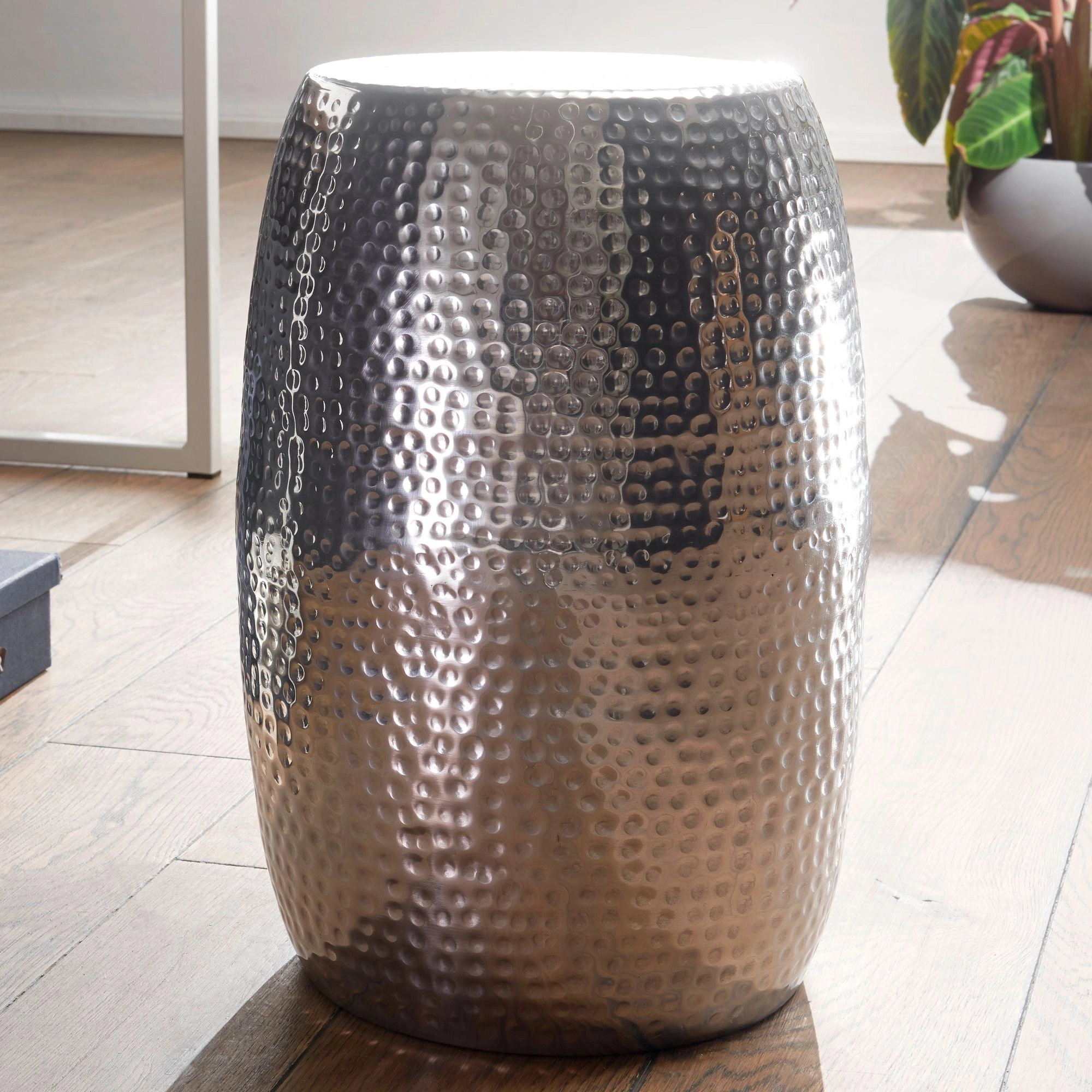 FineBuy Beistelltisch 30 x 49,5 x 30 cm Aluminium Dekotisch orientalisch rund, Kleiner Hammerschlag Abstelltisch, Designer Ablagetisch Metall modern, Anstelltisch schmal