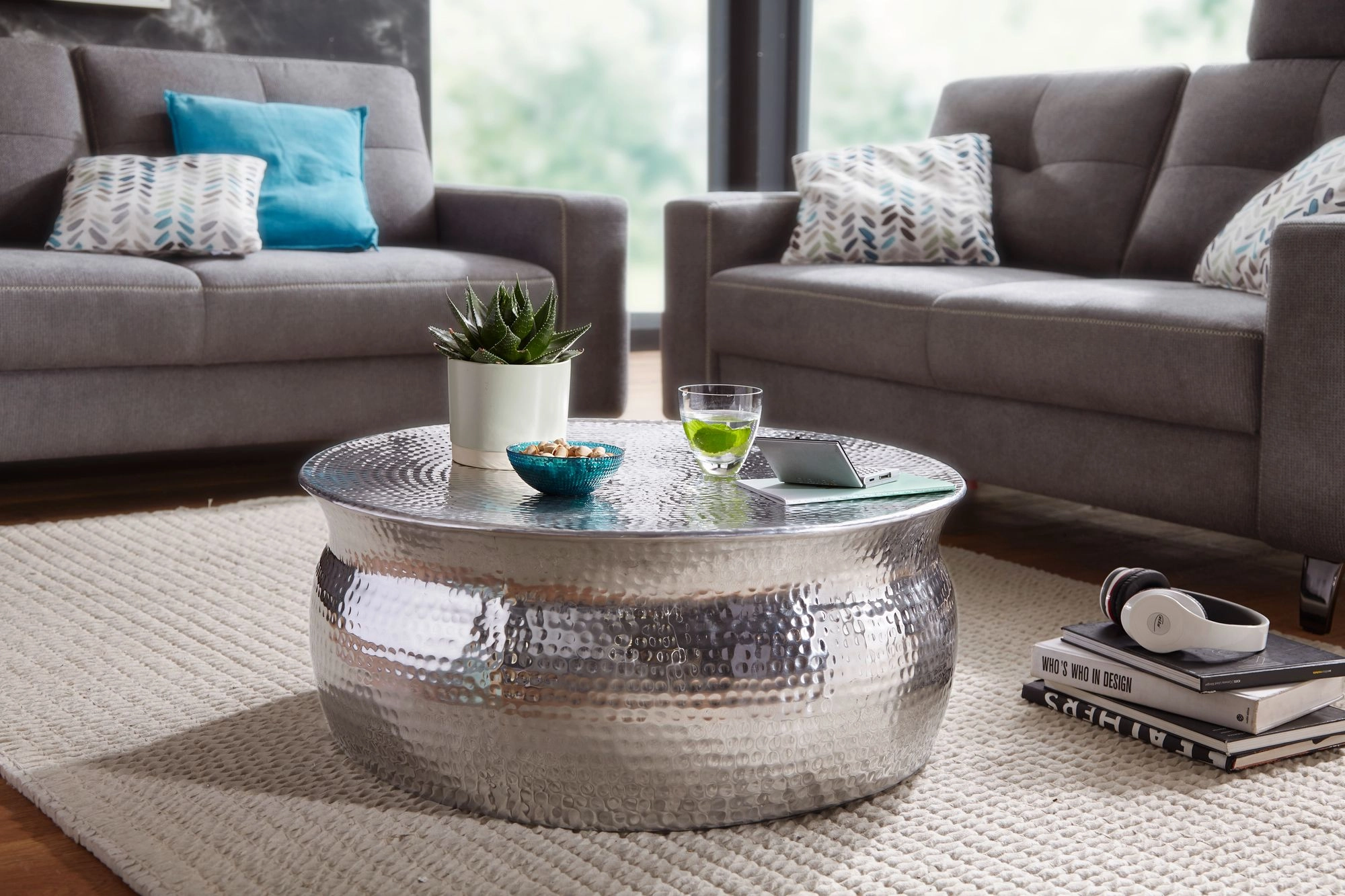 FineBuy Couchtisch 75 x 31 x 75 cm Aluminium Beistelltisch orientalisch rund, Flacher Hammerschlag Sofatisch Metall, Design Wohnzimmertisch modern, Loungetisch indisch Stubentisch klein