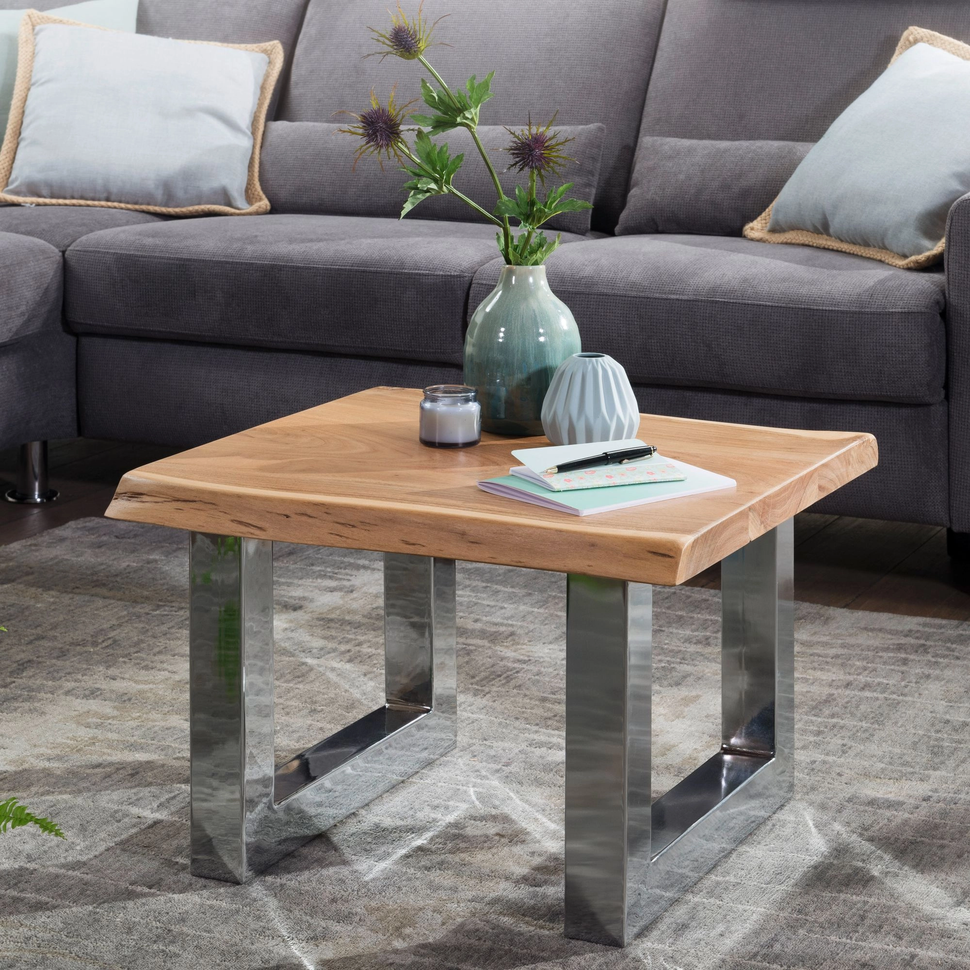 FineBuy Couchtisch 58 x 40 x 60 cm Akazie massiv Holz Metallgestell braun, Baumstamm Wohnzimmertisch Massivholz klein, Baumkante Sofatisch Landhaus Holztisch, Tisch Wohnzimmer Stubentisch