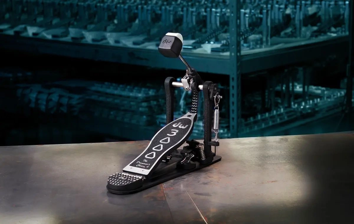 DW 3000 Series Single Bass Drum Pedal