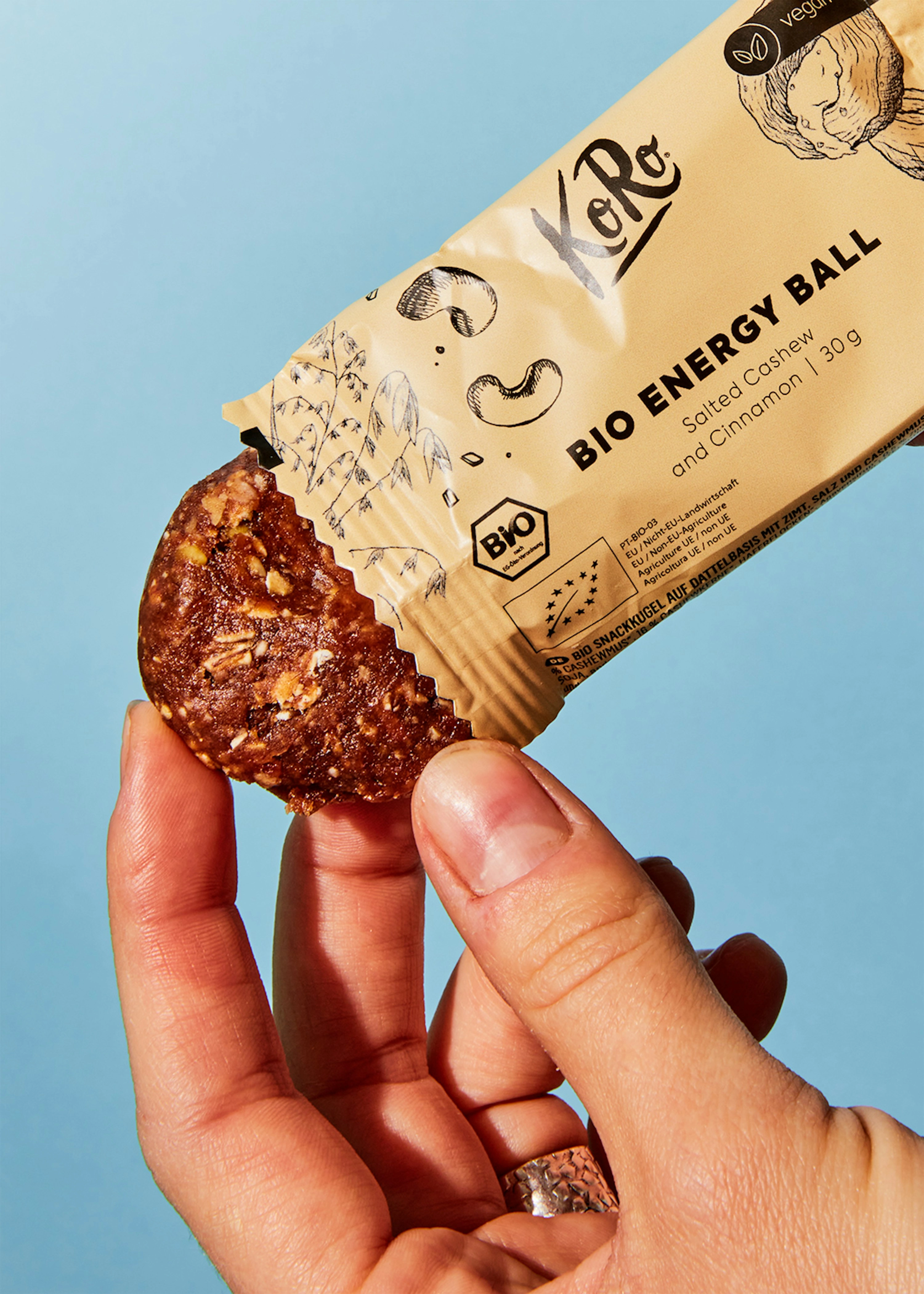 Bio Energy Ball Salted Cashew and Cinnamon 14 x 30 g