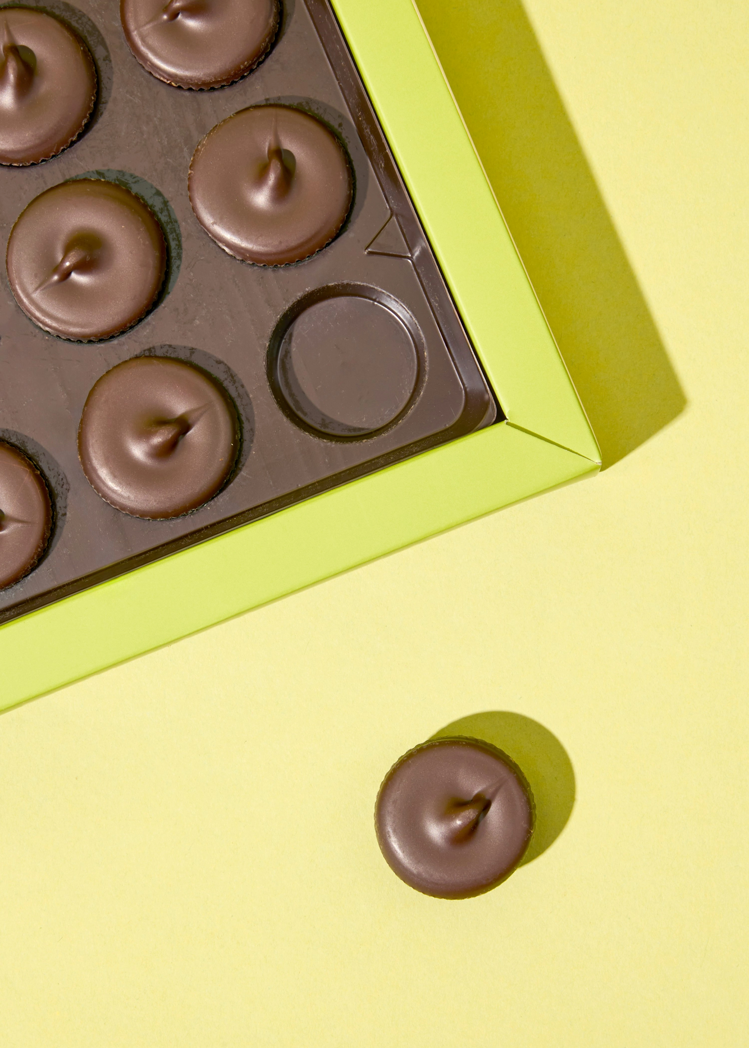 Geschenkbox Bio Nut Butter Cups Salted Pistachio 12 x 13 g