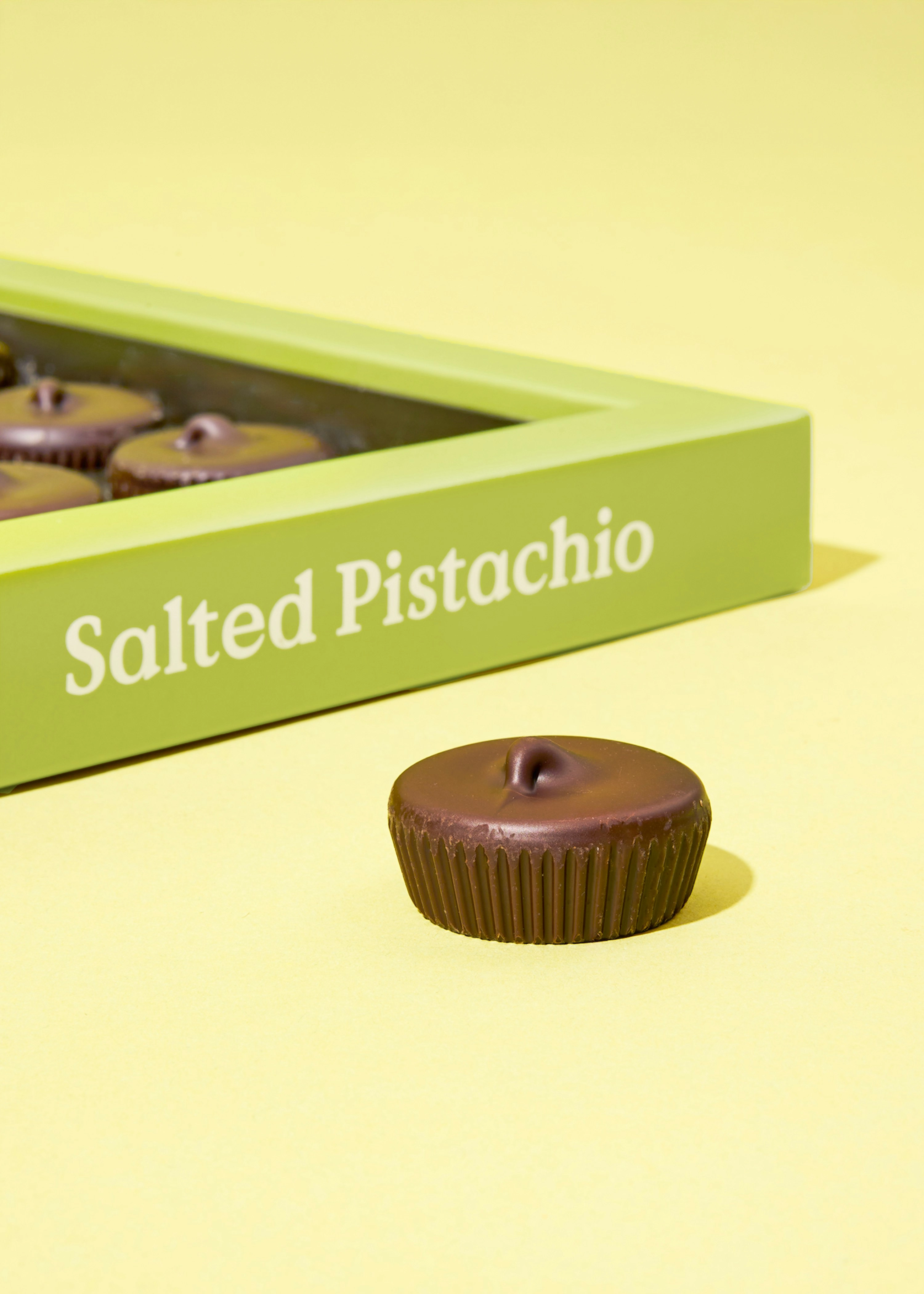 Geschenkbox Bio Nut Butter Cups Salted Pistachio 12 x 13 g