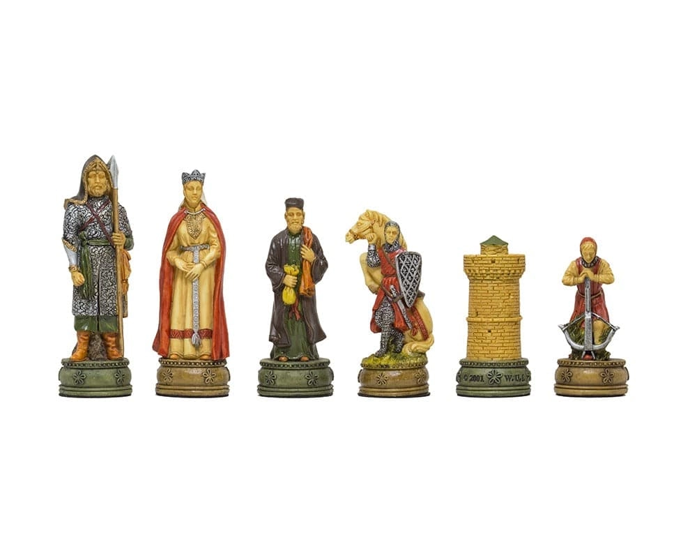 Die von Italfama handbemalten Schachfiguren im Camelot-Thema