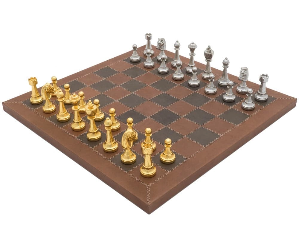 Das Messina Gold und Silber Italienisches Luxus-Schachset aus Leder