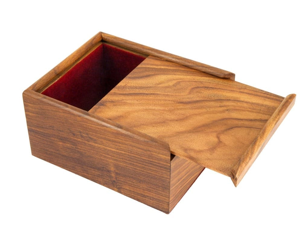 Holzschachfigurenkiste mit Schiebedeckel