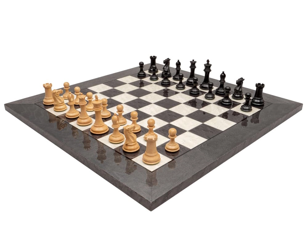 Das Sovereign-Set aus Ebenholz und grauem Bruyereluxus-Schach.