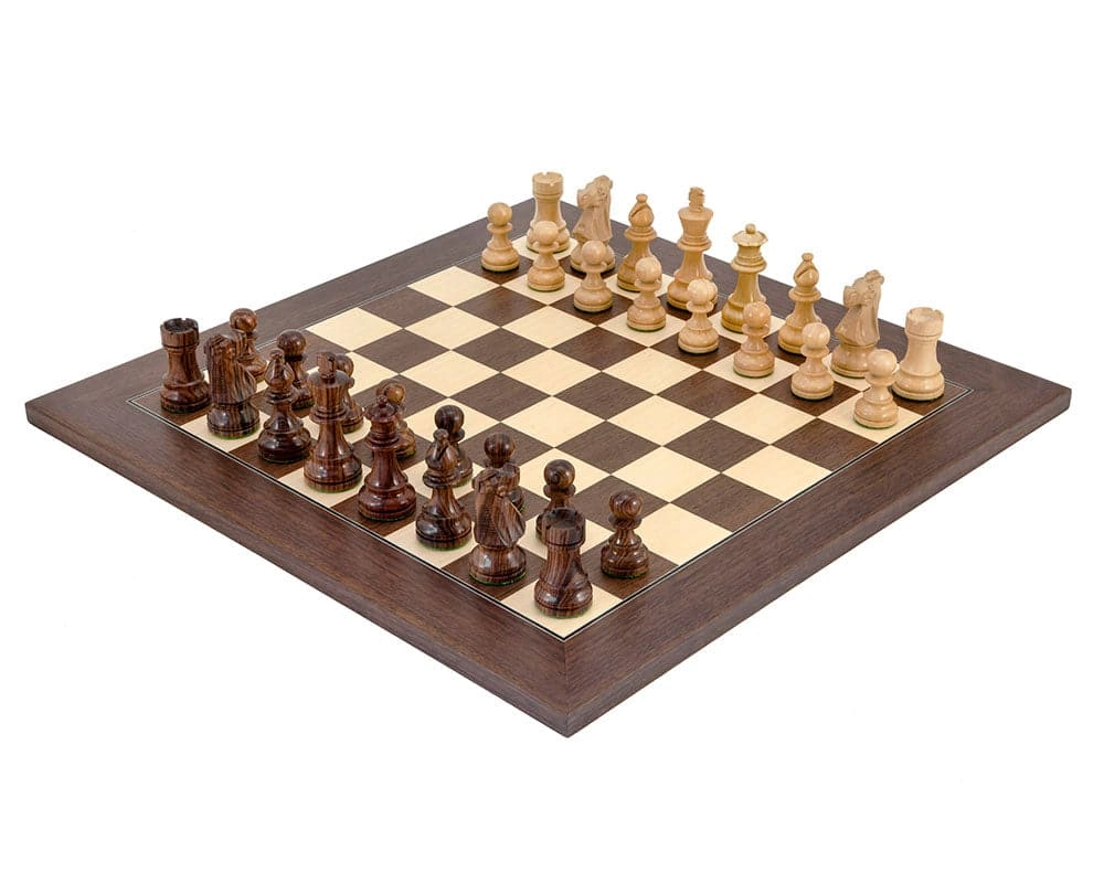 Französischer Ritter Montgoy Rosenholz Schachset