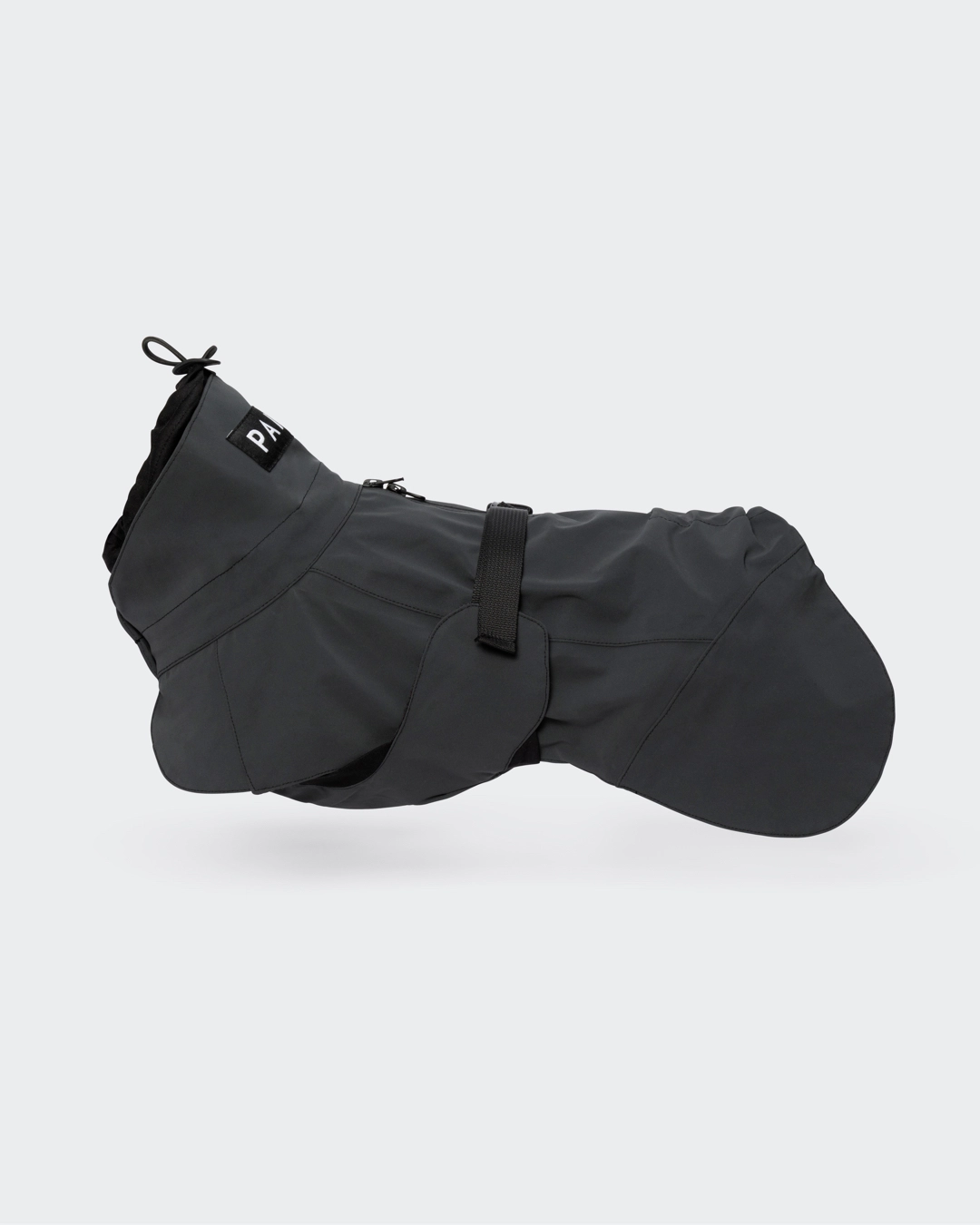 PAIKKA Visibility Regenmantel Dark - reflektierend 50 Grau Hundemantel reflektierend | mit Reißverschluss für das Hundegeschirr | für Geschirrträger |