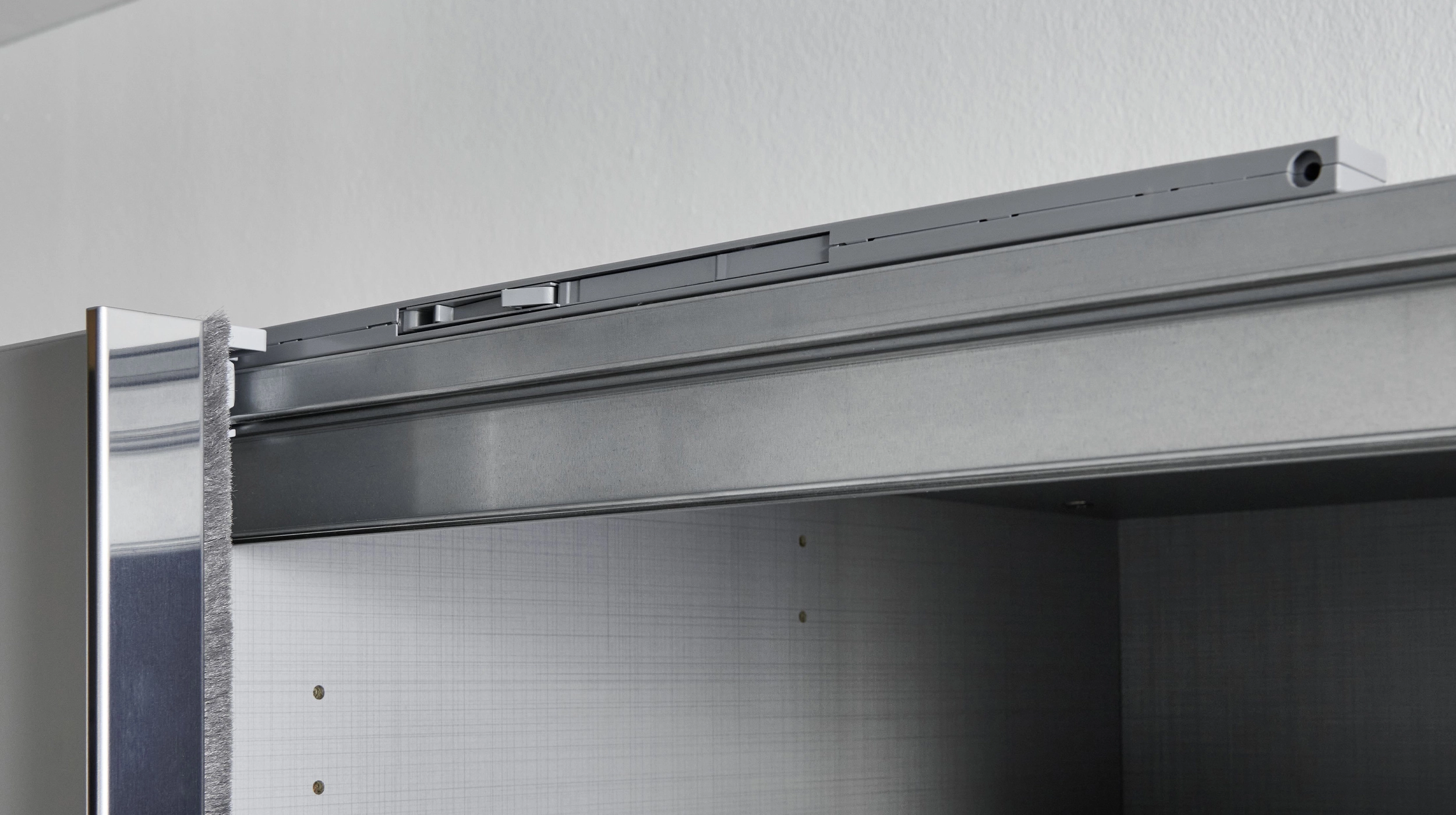 Mitteltürdämpfer für Schwebetürenschrank - VALENCIA