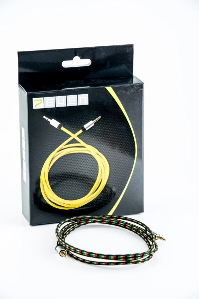 7even Aux 3,5mm Mini-Klinken und Kopfhörer Textil Kabel, Reggae/Rasta