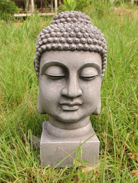 Buddha Kopf ca. 32cm - robust und wetterfest in original Steinoptik