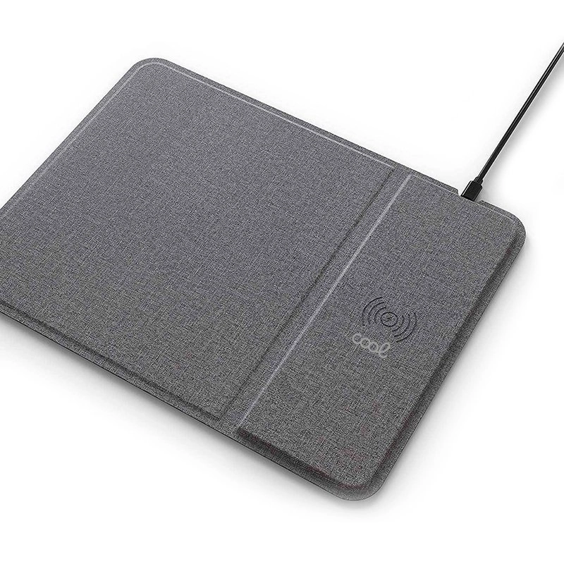Cooles Mauspad + kabellose 15-W-Qi-Ladestation
