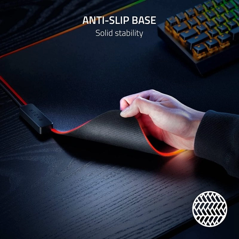 Razer Strider Chroma RGB Gaming-Mauspad