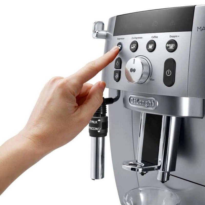 DeLonghi Magnifica S Smart Espresso-Vollautomat 15 Bar Silber
