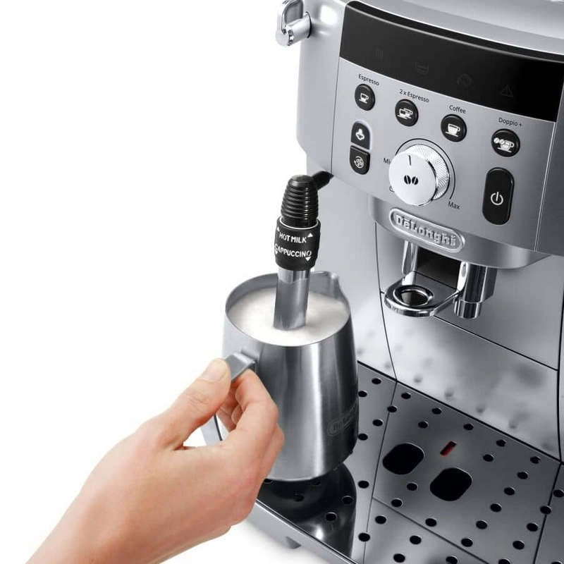 DeLonghi Magnifica S Smart Espresso-Vollautomat 15 Bar Silber