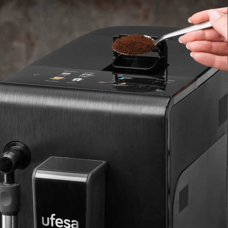 Ufesa Sensazione Kaffeevollautomat, 20 Bar, Schwarz