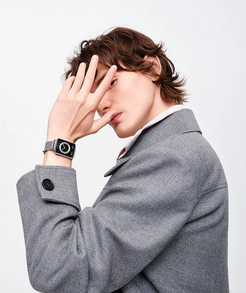 Huawei Watch Fit 2 Silber Edelstahl| Smartwatch | 1,74-Zoll AMOLED-Display | Bis zu 10 Tage Akkulaufzeit | 12 professionelle Sportmodi | Silber