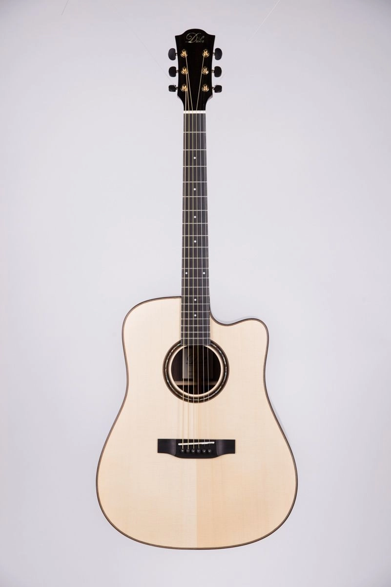 Duke D-PF-CUT-SOLID-AIR Westerngitarre mit Pickup vollmassive Bauweise