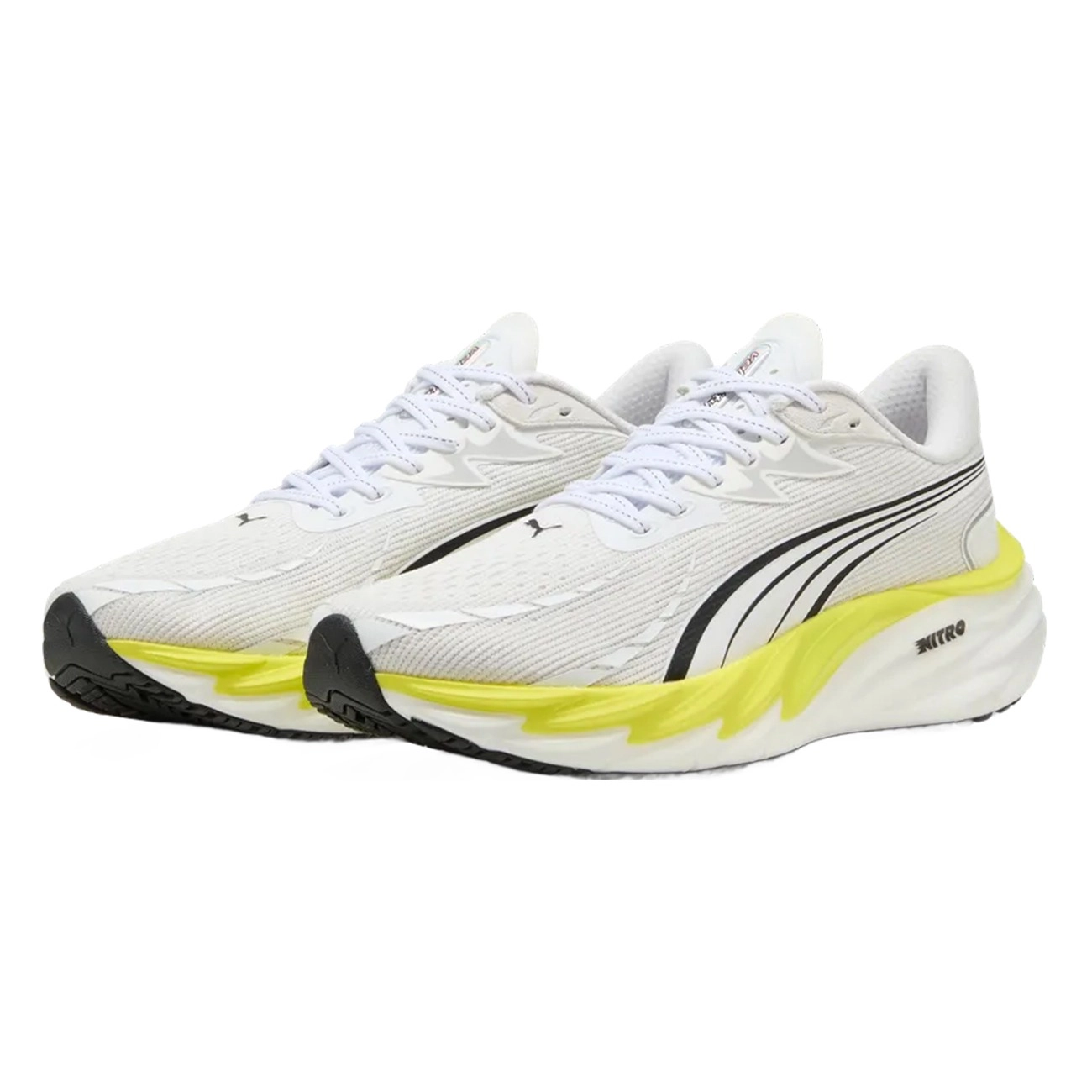 Puma Velocity NITRO™ 4 | Untergrund: STRASSE | Sprengung: 10 | Pronation: NEUTRAL | Läufertyp: HÄUFIG | Dämpfungsgrad: MITTEL | Standhöhe 36 mm/26 mm | Passform: Regulär
