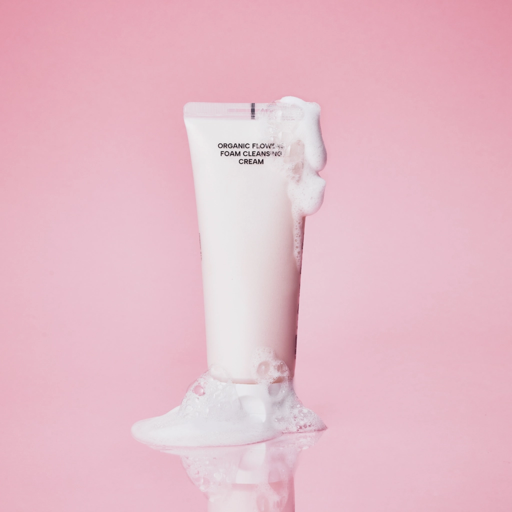 WHAMISA Organic Flowers Foam Cleansing Cream - 150 ml