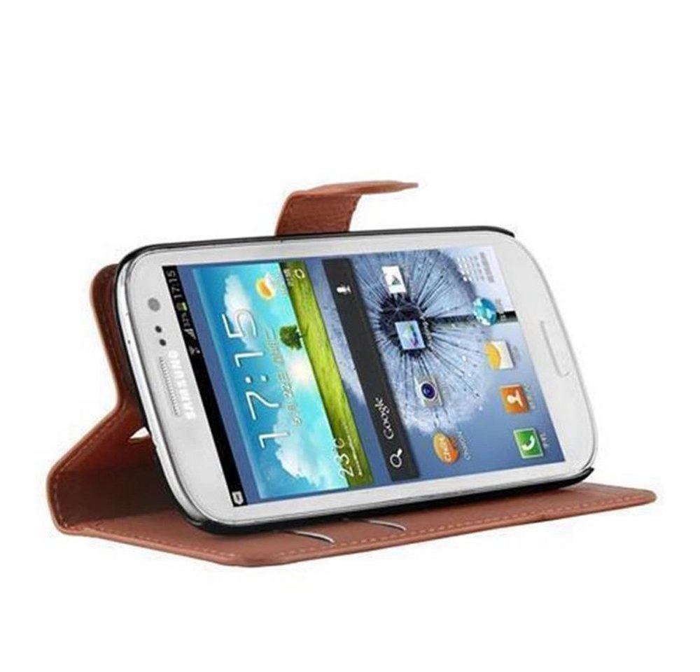 Cadorabo Hülle für Samsung Galaxy S3 MINI in SCHOKO BRAUN Handyhülle mit Magnetverschluss, Standfunktion und Kartenfach Case Cover Schutzhülle Etui Tasche Book Klapp Style